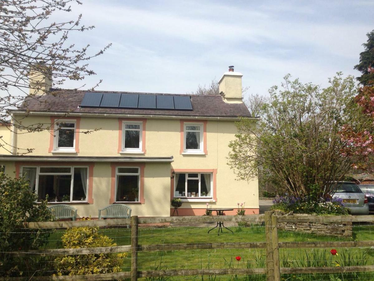 Parc Farm B&B Llanarth  Exterior photo